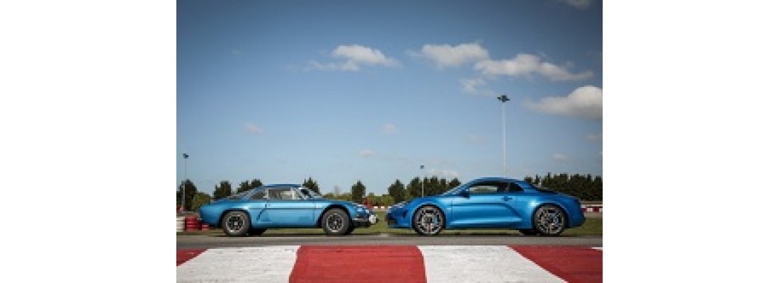 Alpine A110 (2017) vs Berlinette 1600 SC (1973)