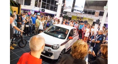 RENAULT AUTO DAUPHINE, LANCEMENT DE NOUVELLE TWINGO ET INAUGURATION RENAULT STORE SOUS LE SIGNE DU SUCCES