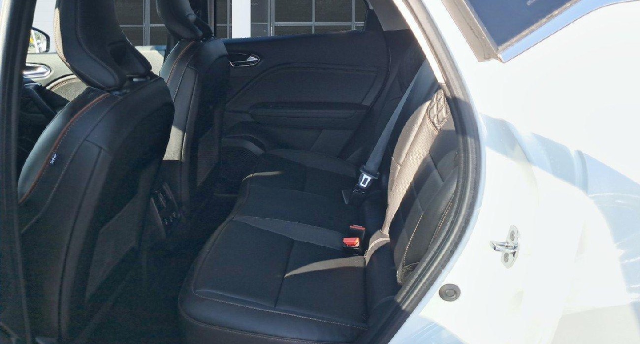 Renault CAPTUR E-Tech Plug-in 160 Initiale Paris 11
