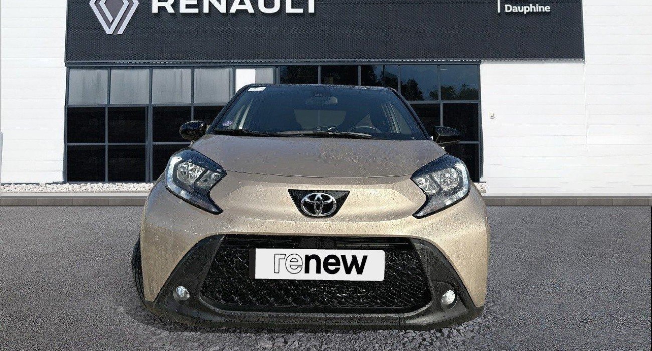 Toyota AYGO Aygo X 1.0 VVT-i 72 Design 4