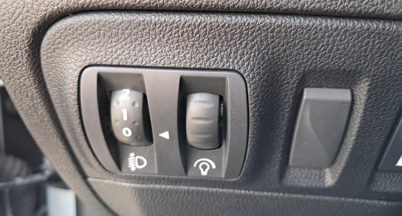 Renault MEGANE ESTATE Mégane IV Estate E-TECH Plug-In Hybride 160 Business 15