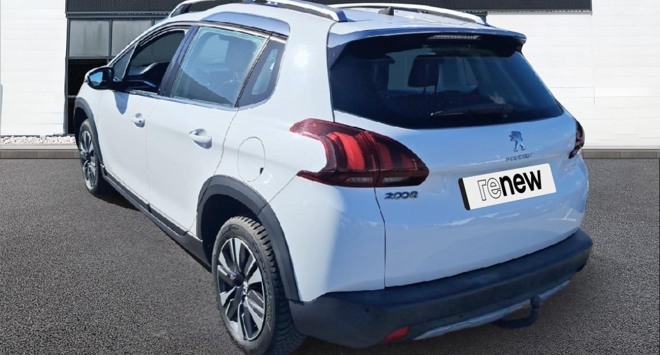 Peugeot 2008 1.2 PureTech 110ch S&S EAT6 Allure 5