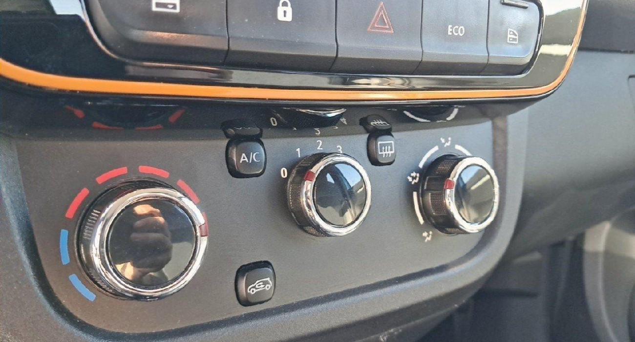 Dacia SPRING Achat Intégral Confort Plus 7