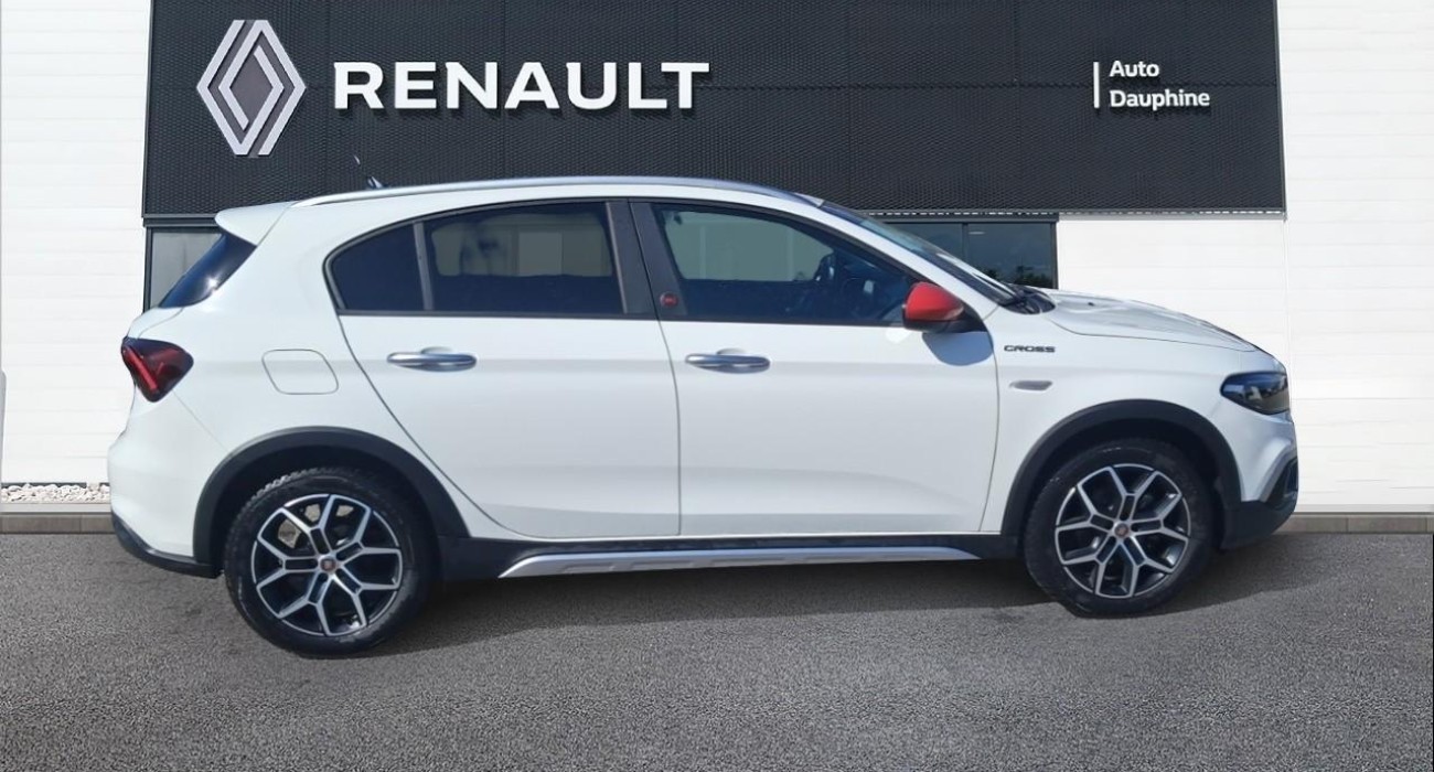Fiat TIPO Tipo Cross 5 Portes 1.0 Firefly Turbo 100 ch S&S (RED) 4