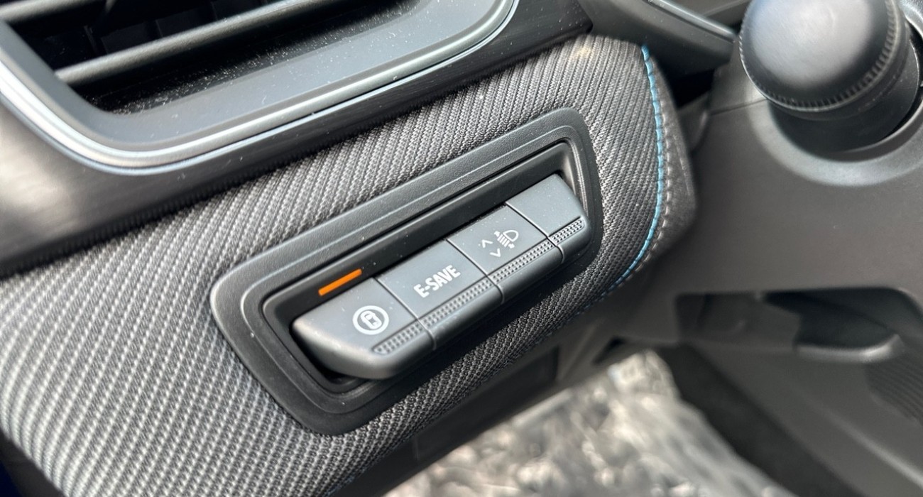 Renault CAPTUR esprit Alpine E-Tech full hybrid 145 16
