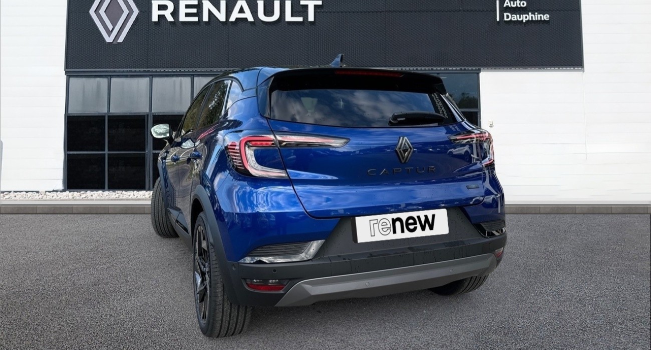 Renault CAPTUR esprit Alpine E-Tech full hybrid 145 3