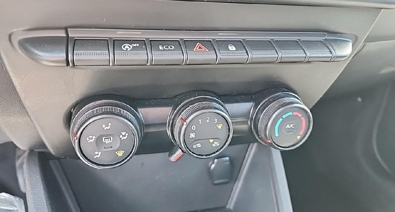 Dacia DUSTER ECO-G 100 4x2 Essentiel 7
