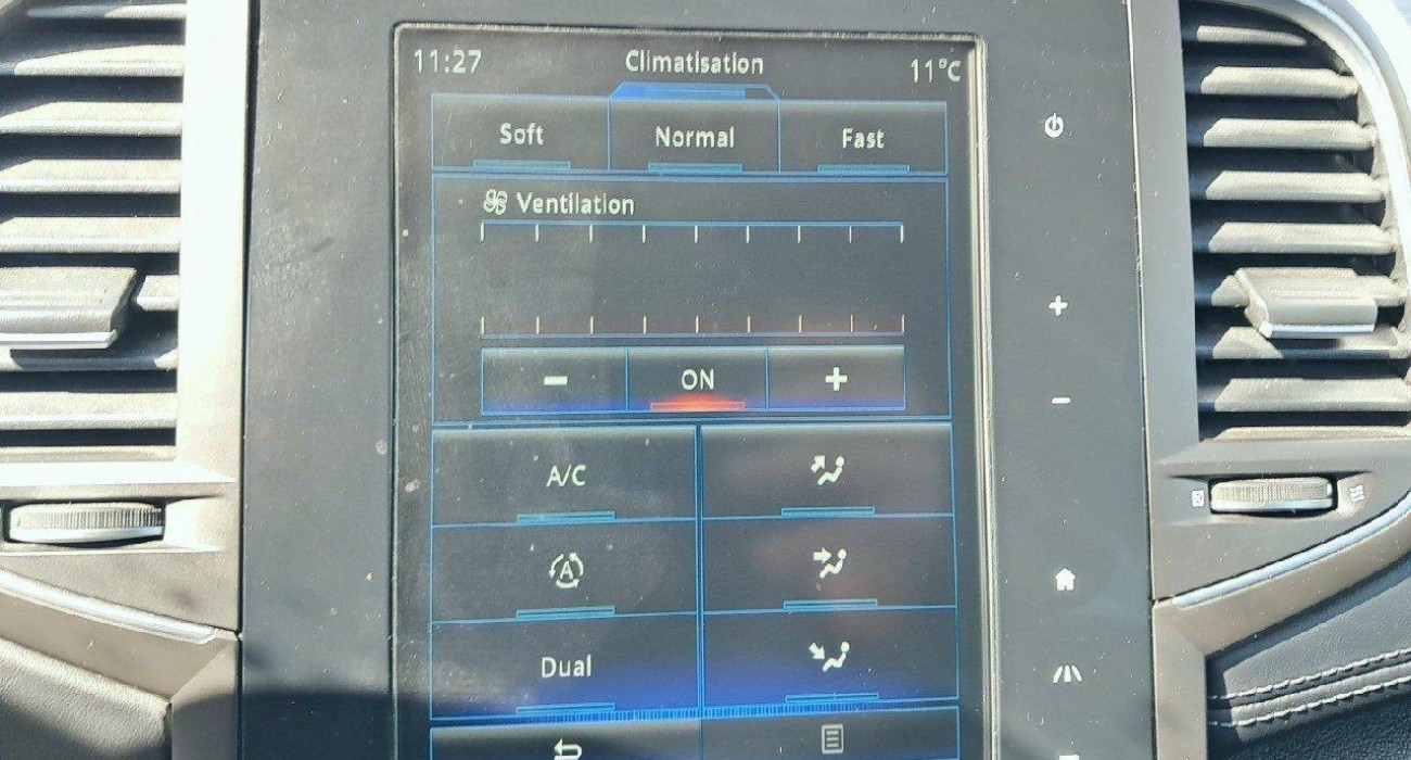 Renault TALISMAN Tce 200 Energy EDC Initiale Paris 7