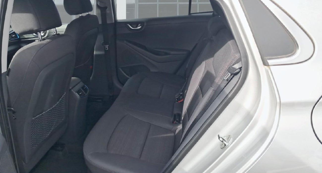 Hyundai IONIQ Hybrid 141 ch Creative 11