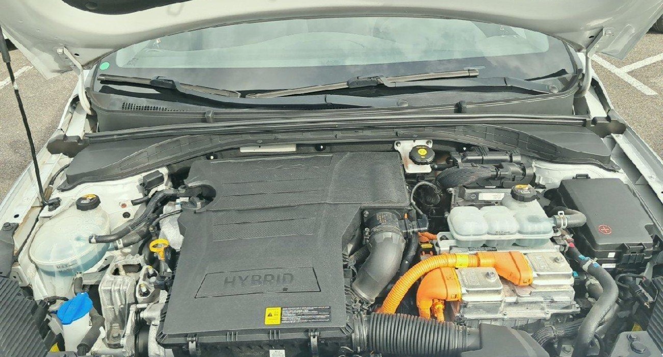Hyundai IONIQ Hybrid 141 ch Creative 14