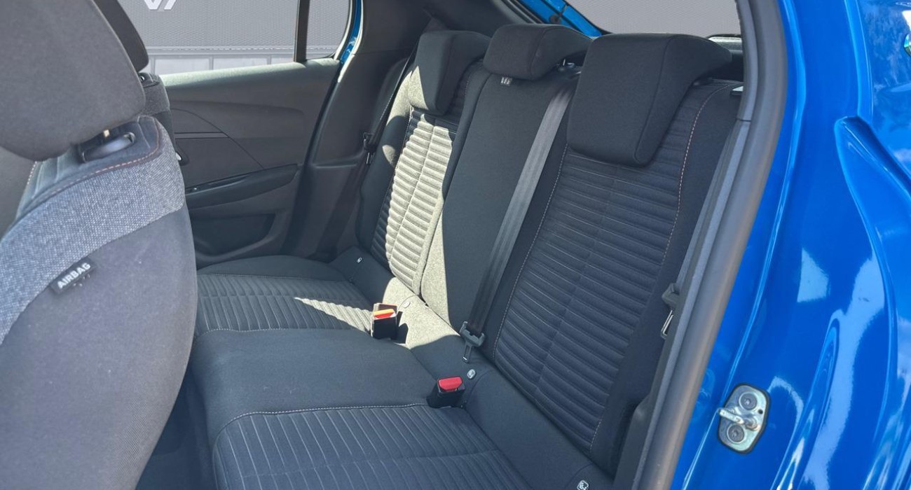 Peugeot 208 208 Electrique 50 kWh 136ch Active 11