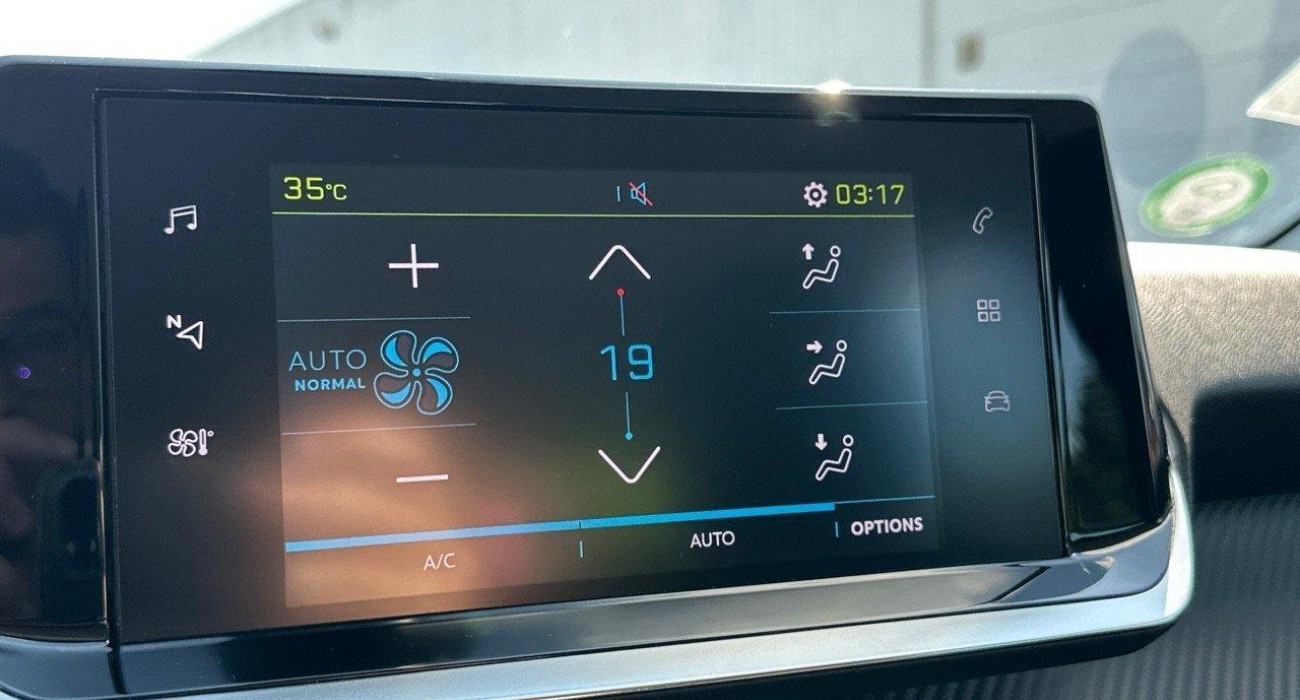 Peugeot 208 208 Electrique 50 kWh 136ch Active 7