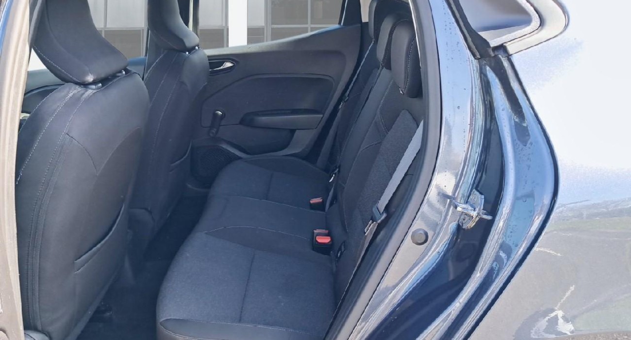Renault CLIO Clio E-Tech 140 - 21N Business 14