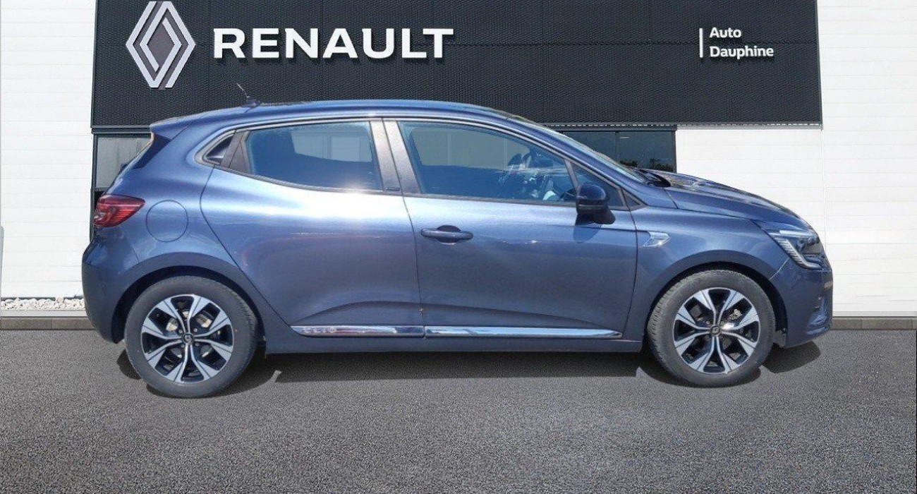 Renault CLIO Clio E-Tech 140 Limited 4