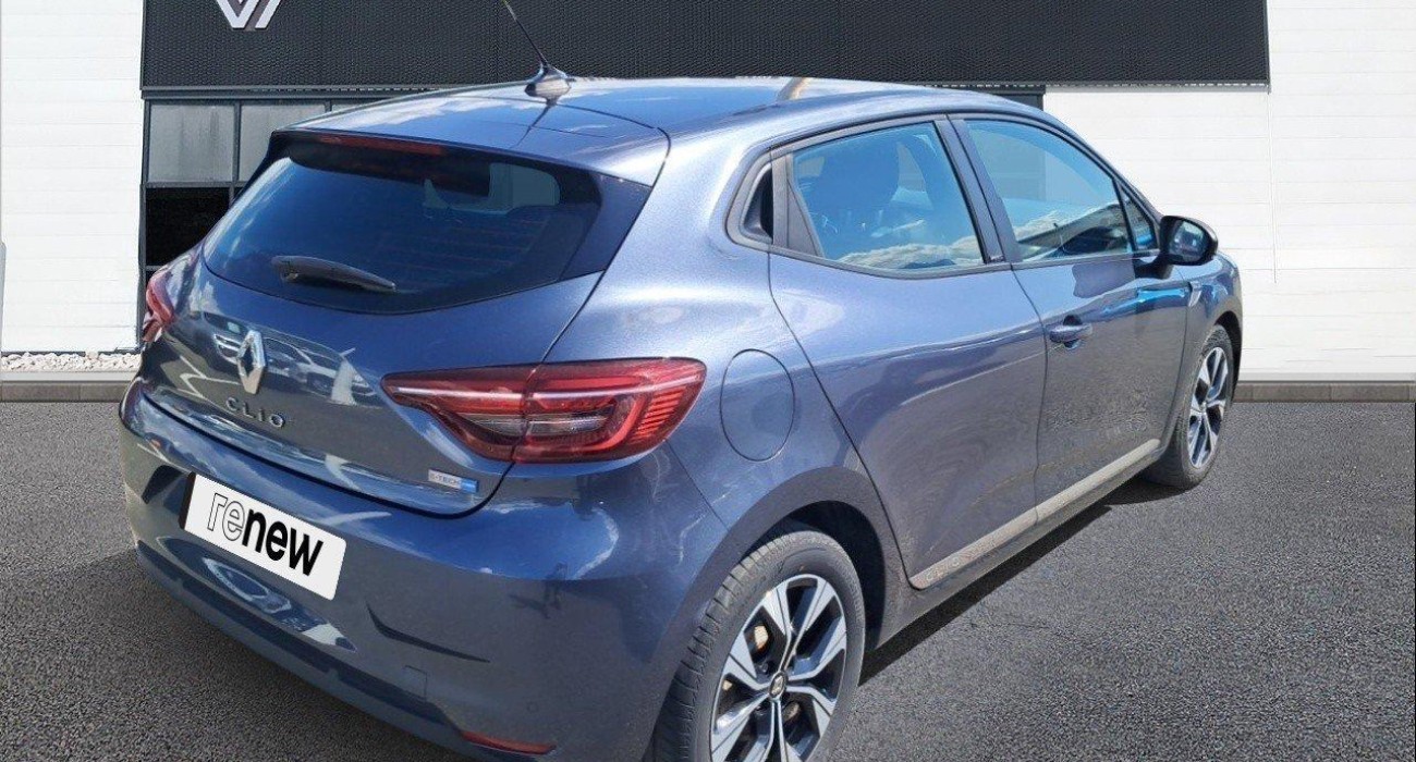 Renault CLIO Clio E-Tech 140 Limited 6