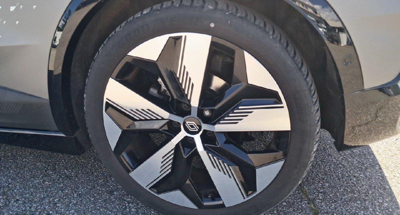 Renault MEGANE Megane E-Tech EV60 220 ch super charge Techno 13