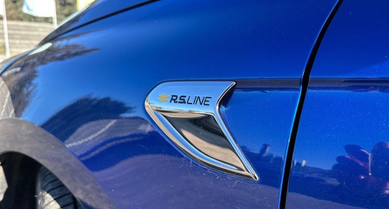Renault CLIO Clio E-Tech 140 - 21N R.S. Line 15