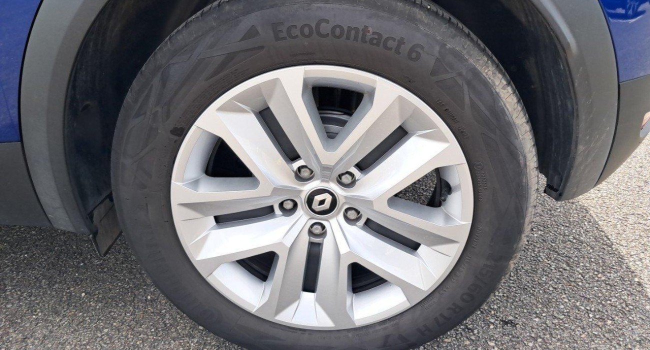 Renault CAPTUR TCe 140 - 21 Zen 13