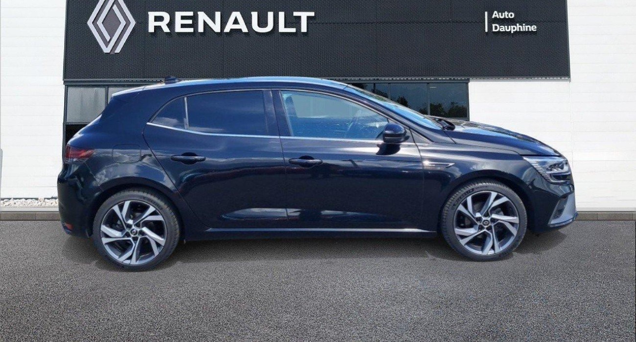 Renault MEGANE Mégane IV Berline TCe 140 EDC FAP R.S. Line 2