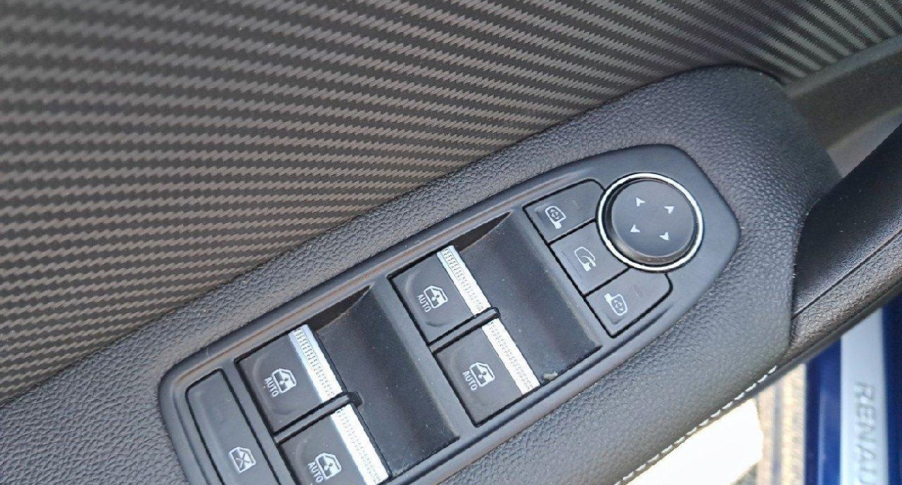 Renault CAPTUR E-Tech 145 - 21 R.S. Line 9