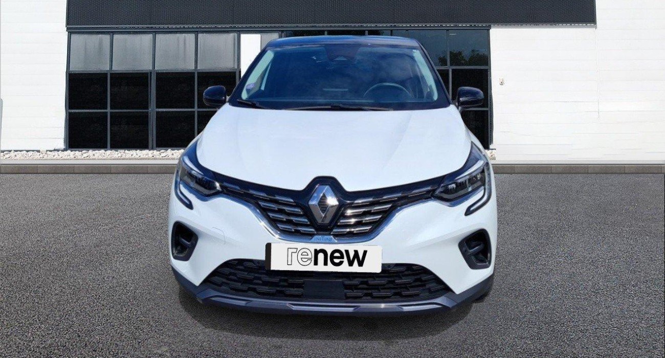 Renault CAPTUR E-Tech Plug-in 160 Initiale Paris 4
