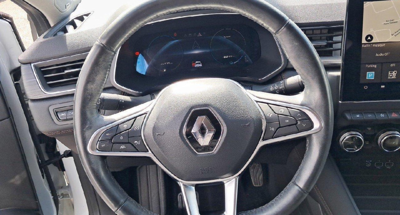 Renault CAPTUR E-Tech Plug-in 160 Initiale Paris 6