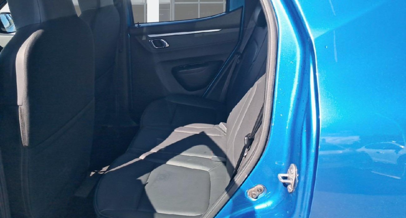 Dacia SPRING Expression 11