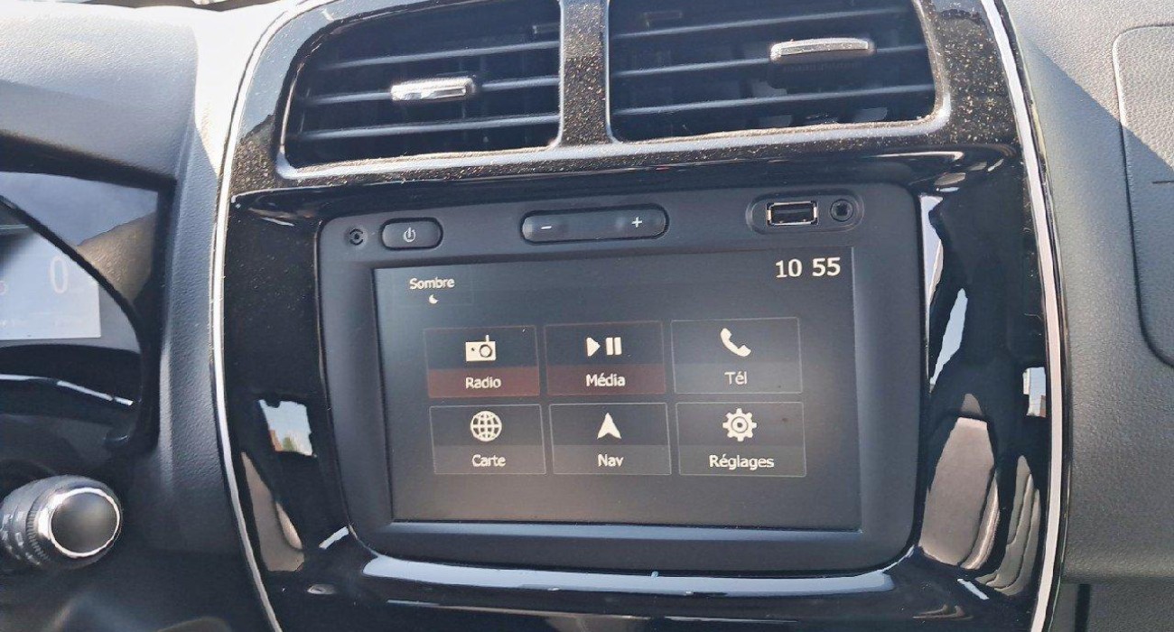 Dacia SPRING Expression 8