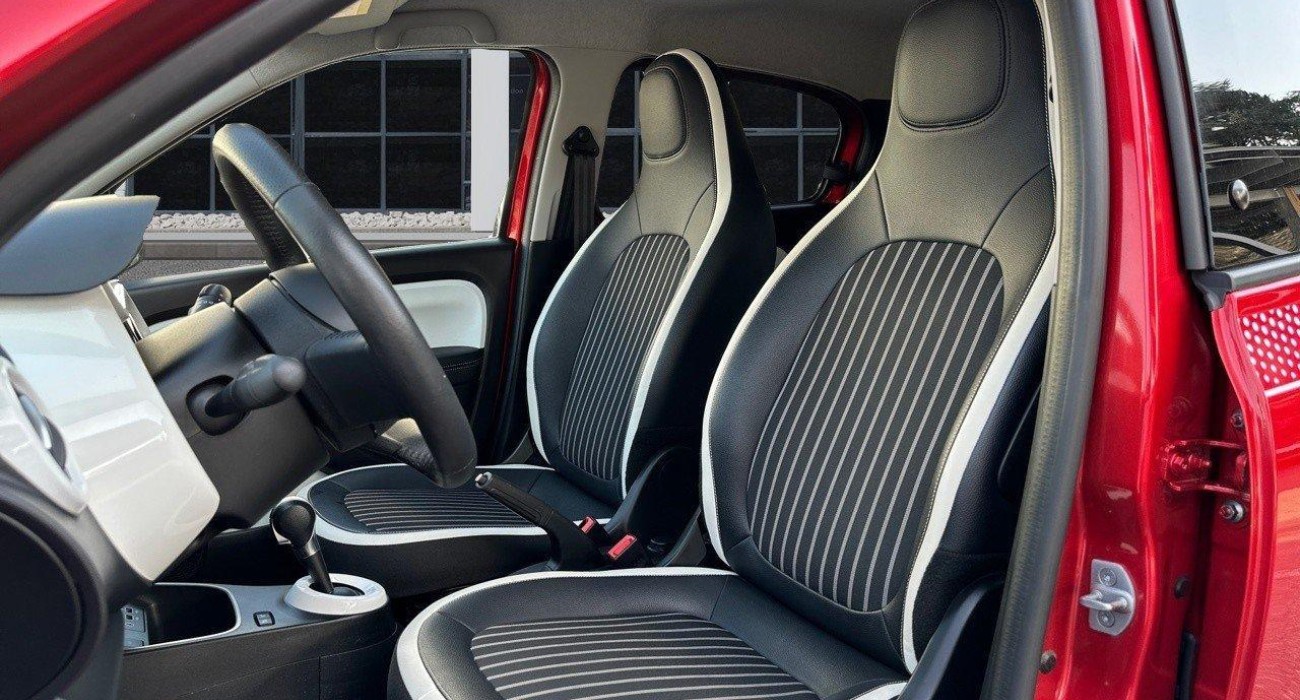 Renault TWINGO Twingo III E-Tech Techno 10