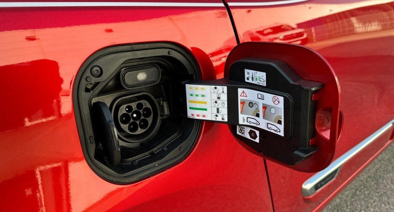 Renault TWINGO Twingo III E-Tech Techno 14