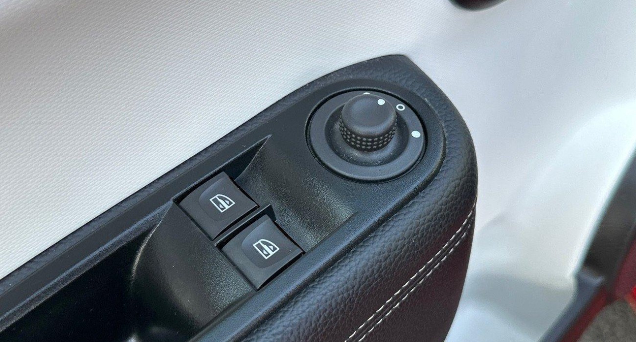Renault TWINGO Twingo III E-Tech Techno 9