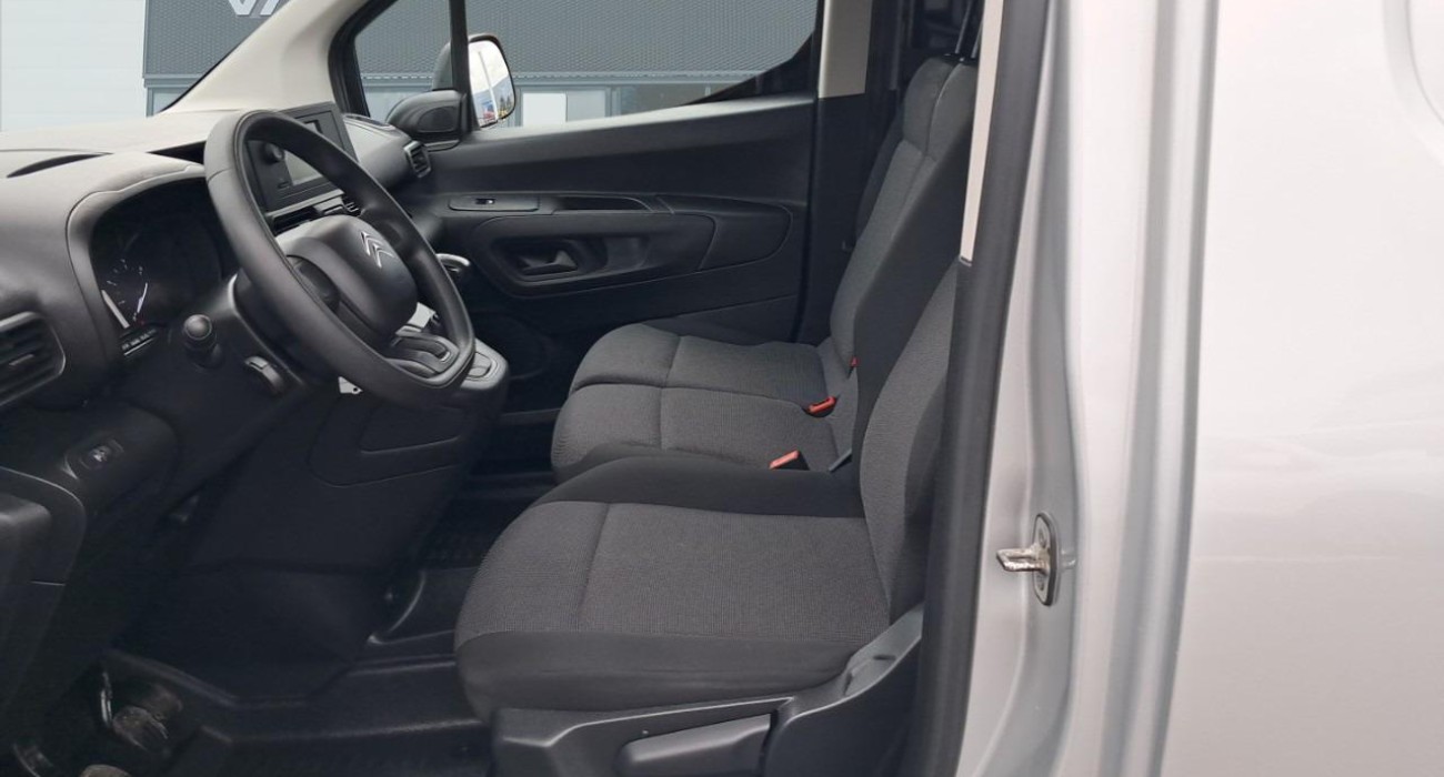 Citroen BERLINGO XL 950 BLUEHDI 130 S&S BVM6 CLUB 15