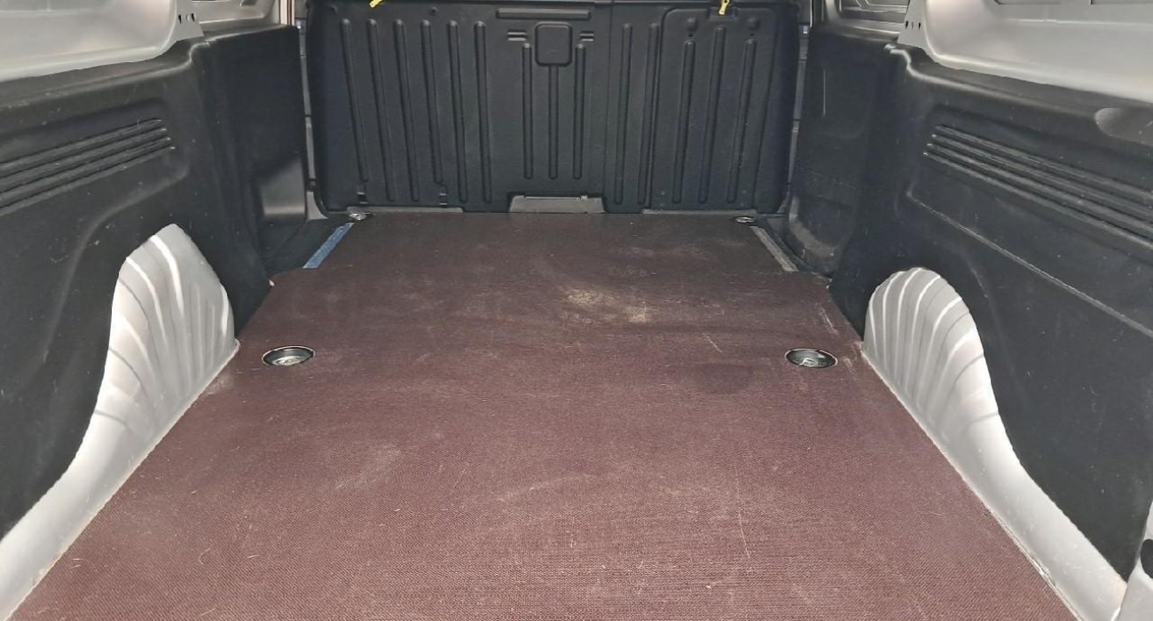 Citroen BERLINGO XL 950 BLUEHDI 130 S&S BVM6 CLUB 9