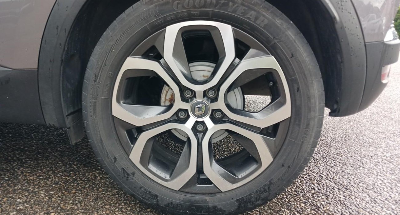 Renault CAPTUR TCe 140 - 21 Intens 13
