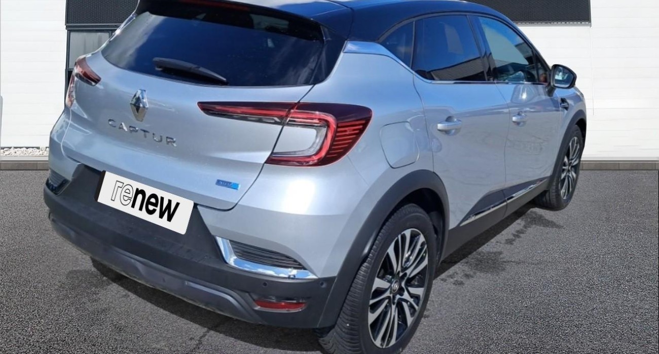 Renault CAPTUR E-Tech Plug-in 160 Initiale Paris 6