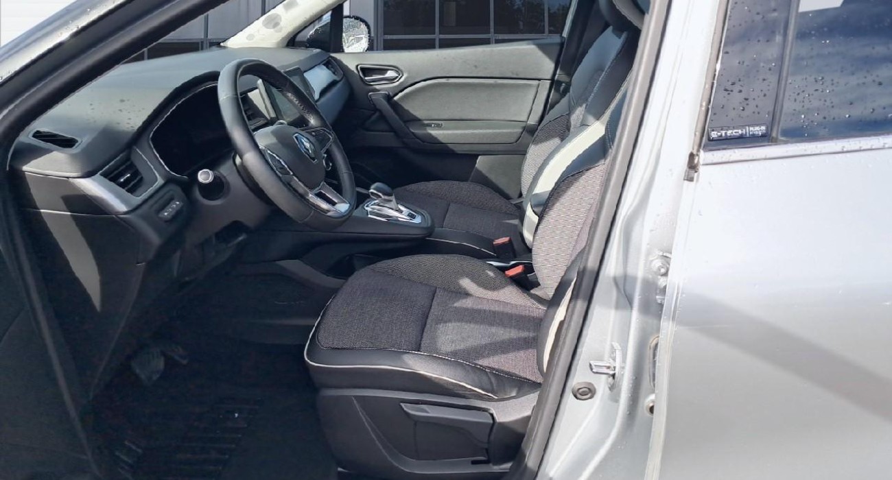 Renault CAPTUR E-Tech Plug-in 160 Intens 10