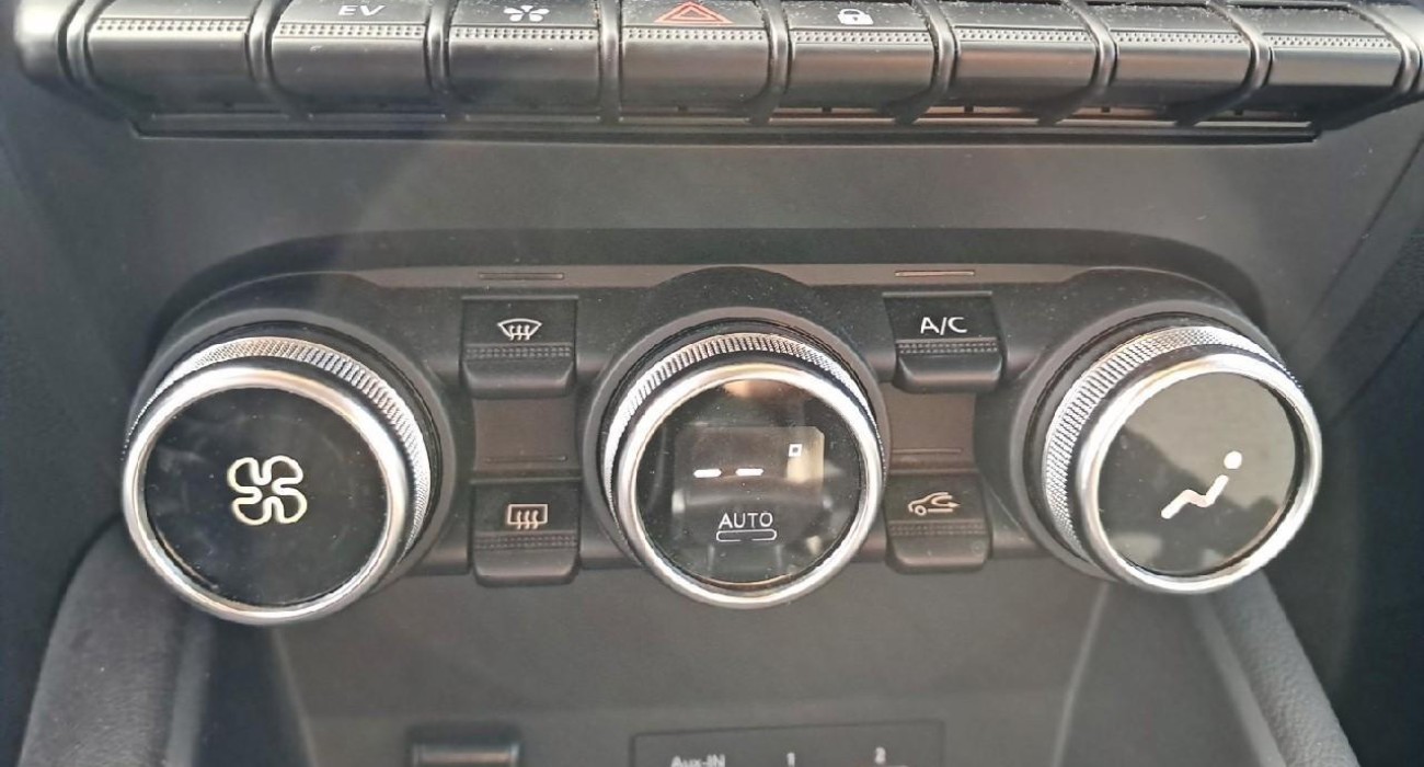 Renault CAPTUR E-Tech Plug-in 160 Intens 7