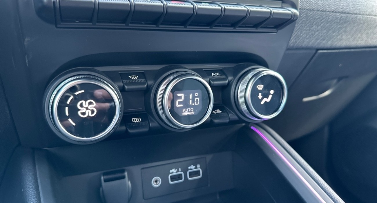 Renault CLIO techno TCe 90 10