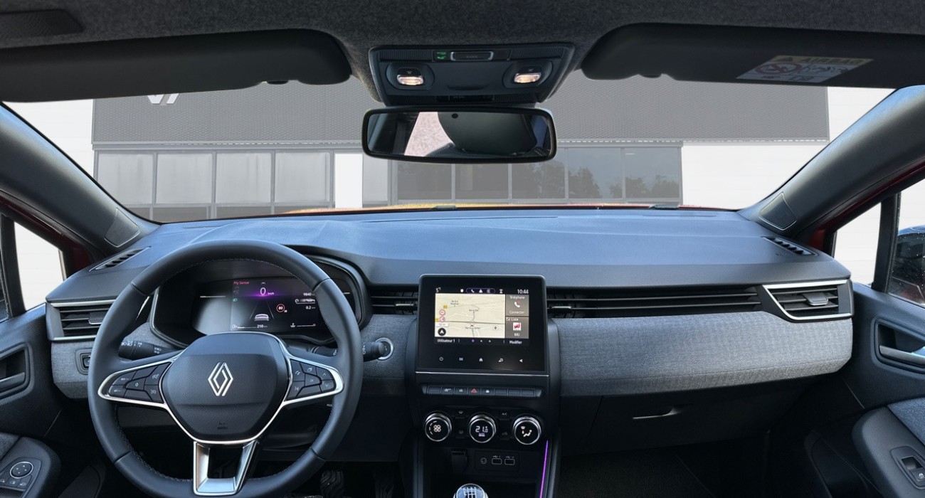 Renault CLIO techno TCe 90 2
