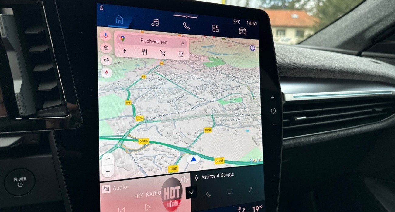 Renault SCENIC E-Tech électrique techno 220 ch grande autonomie  10