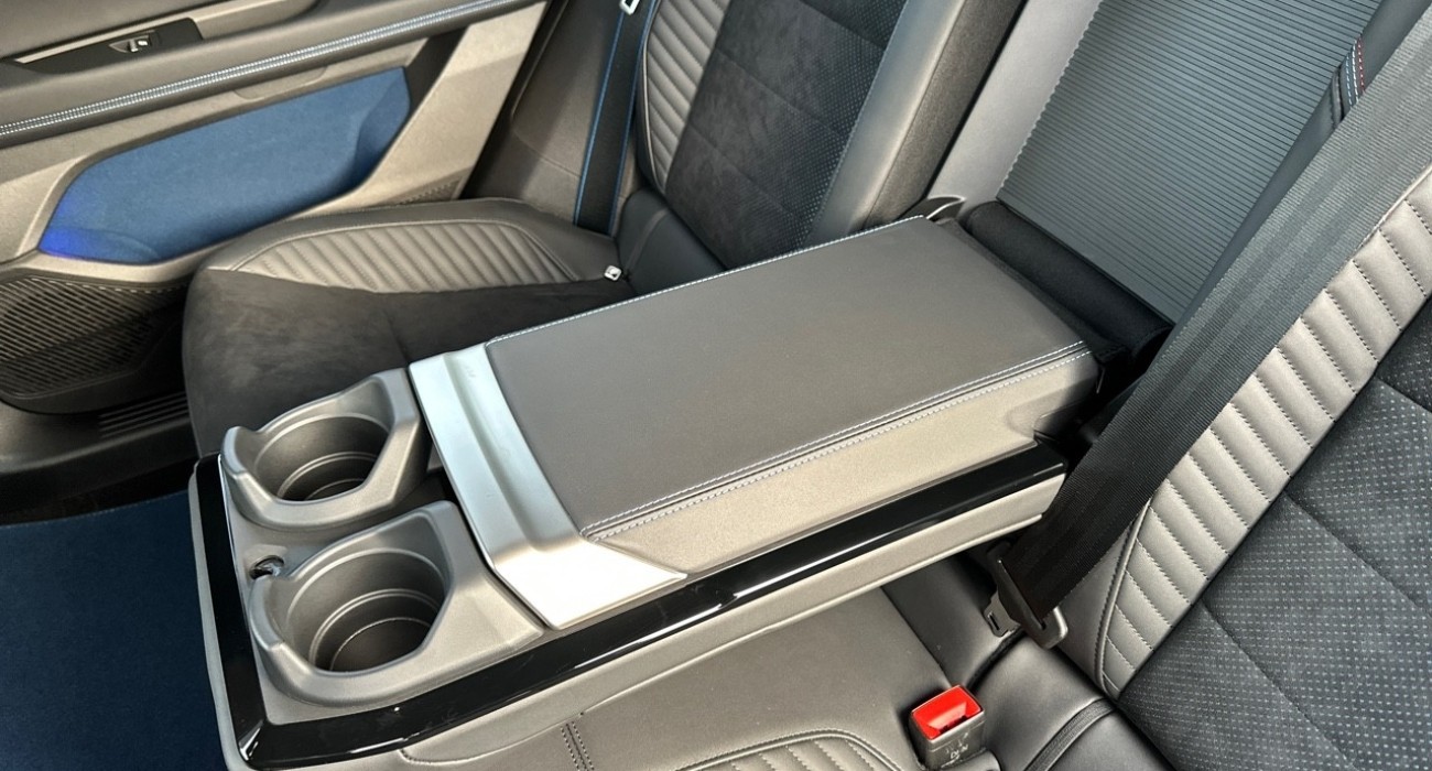 Renault RAFALE esprit Alpine full hybrid E-Tech 200 14