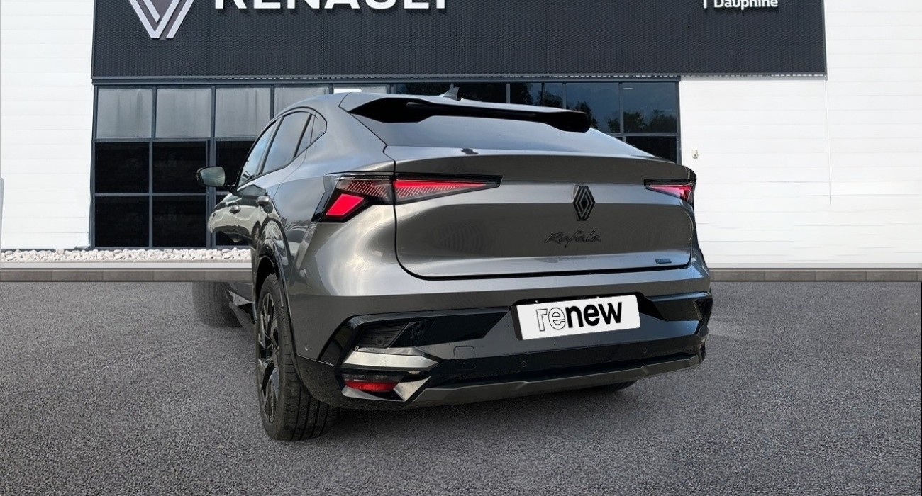 Renault RAFALE esprit Alpine full hybrid E-Tech 200 3