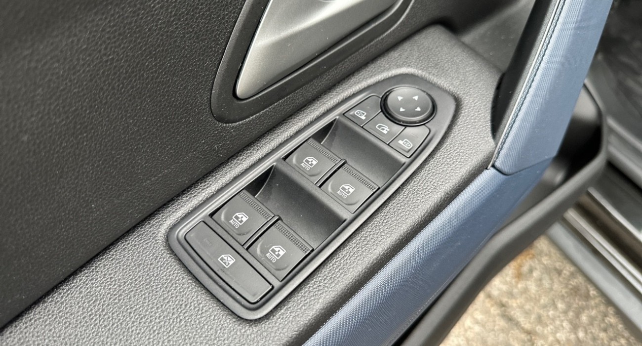 Dacia DUSTER journey Eco-G 10000 12