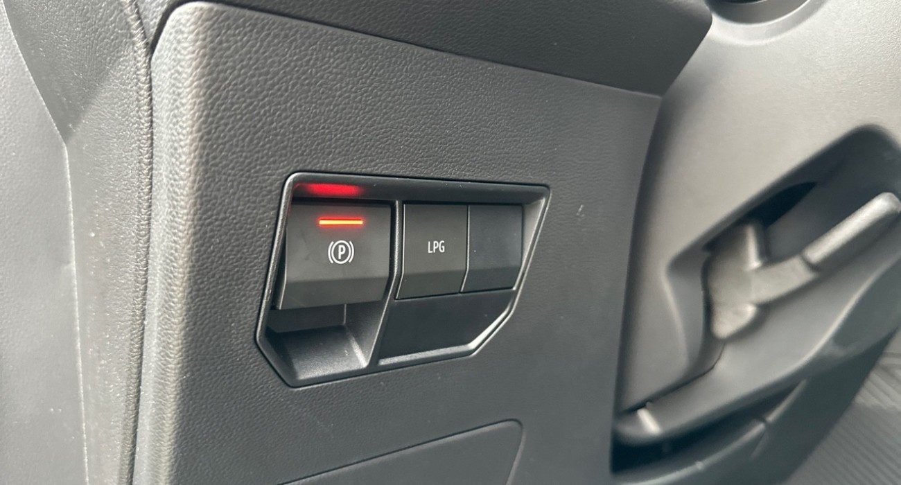 Dacia DUSTER journey Eco-G 10000 16