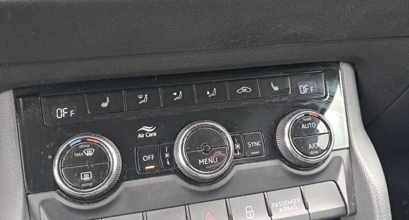 Skoda KAROQ 2.0 TDI 150 ch SCR 4x4 DSG7 Style 7