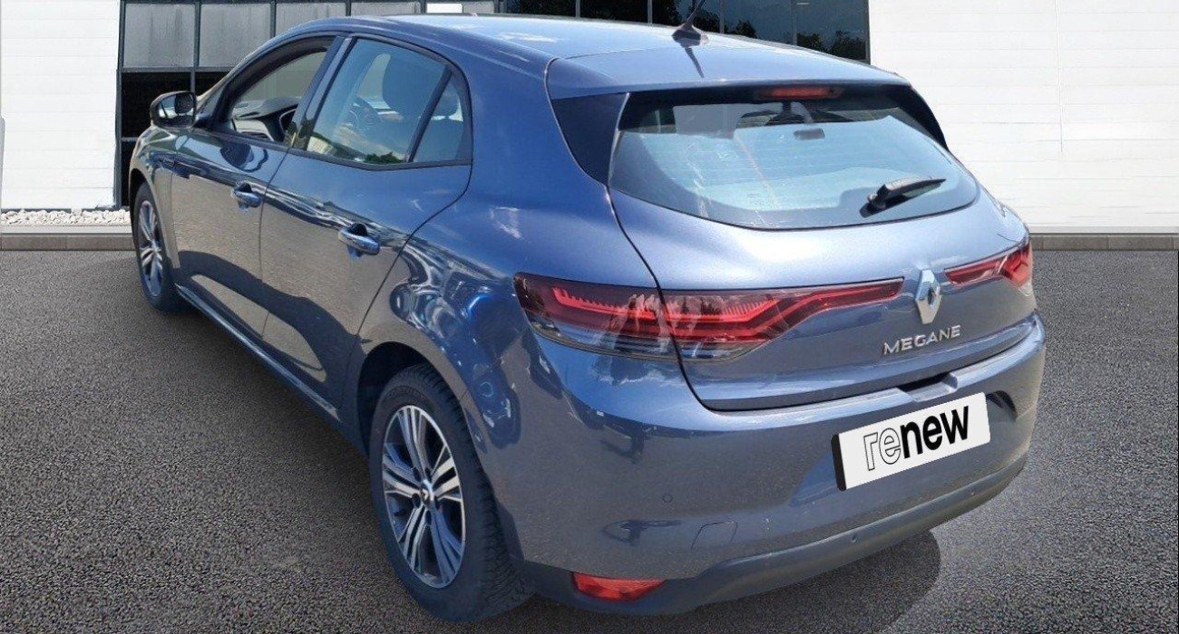 Renault MEGANE Megane IV Berline Blue dCi 115 EDC Evolution 3
