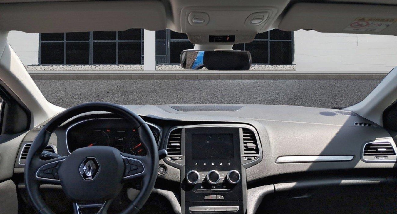 Renault MEGANE Megane IV Berline Blue dCi 115 EDC Evolution 5