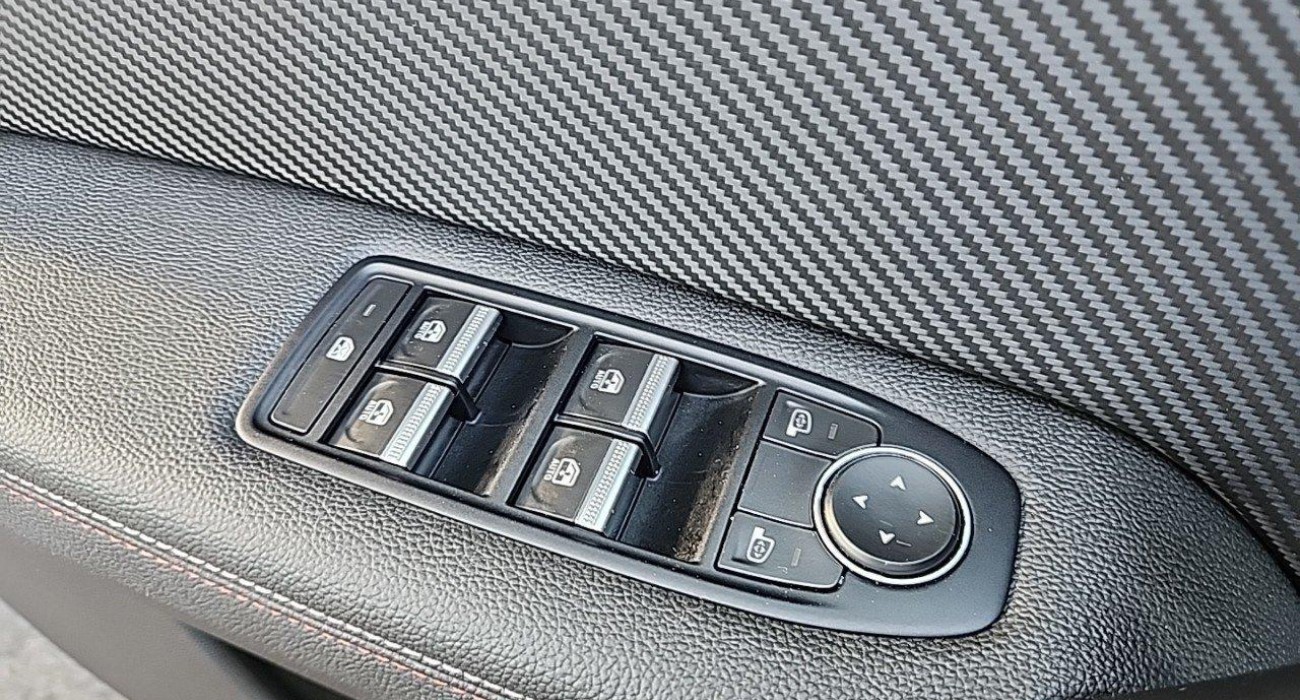 Renault CAPTUR mild hybrid 140 R.S. line 9