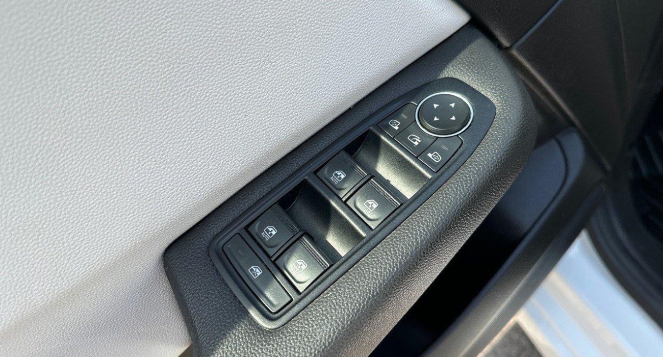Renault CLIO Clio E-Tech 140 - 21N Intens 9