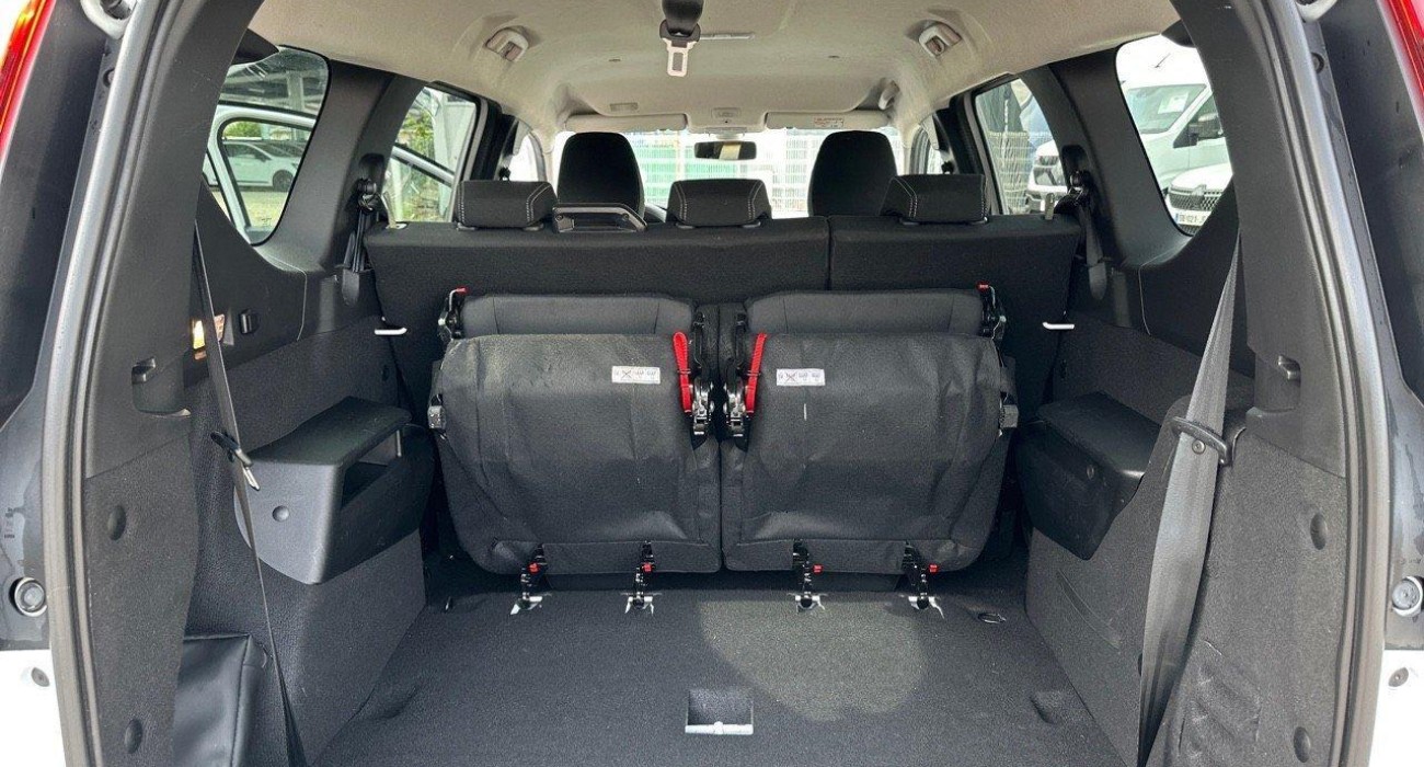 Dacia JOGGER Hybrid 140 7 places Extreme 12